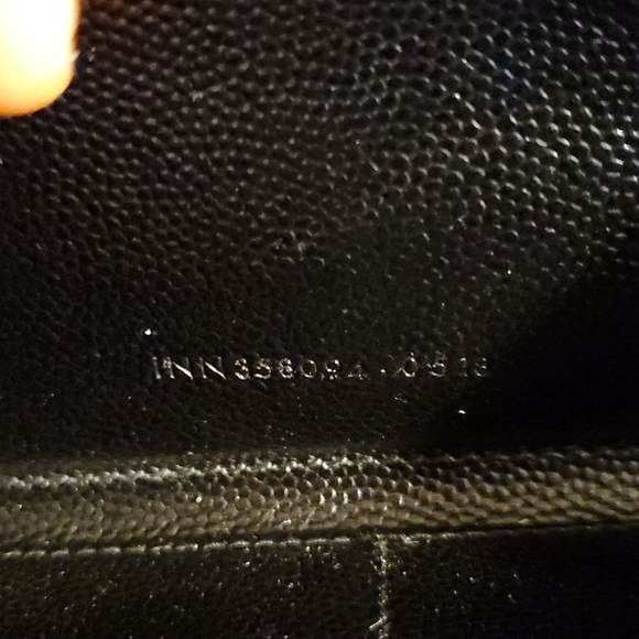 SAINT Laurent Monogram Zip around Long Wallet - Picture 6 of 13